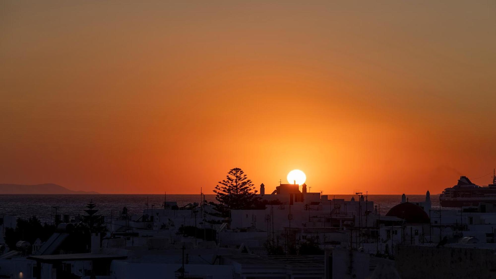 Alexandros Suites, Mykonos Town, With Shared Rooftop Terrace Apartamento