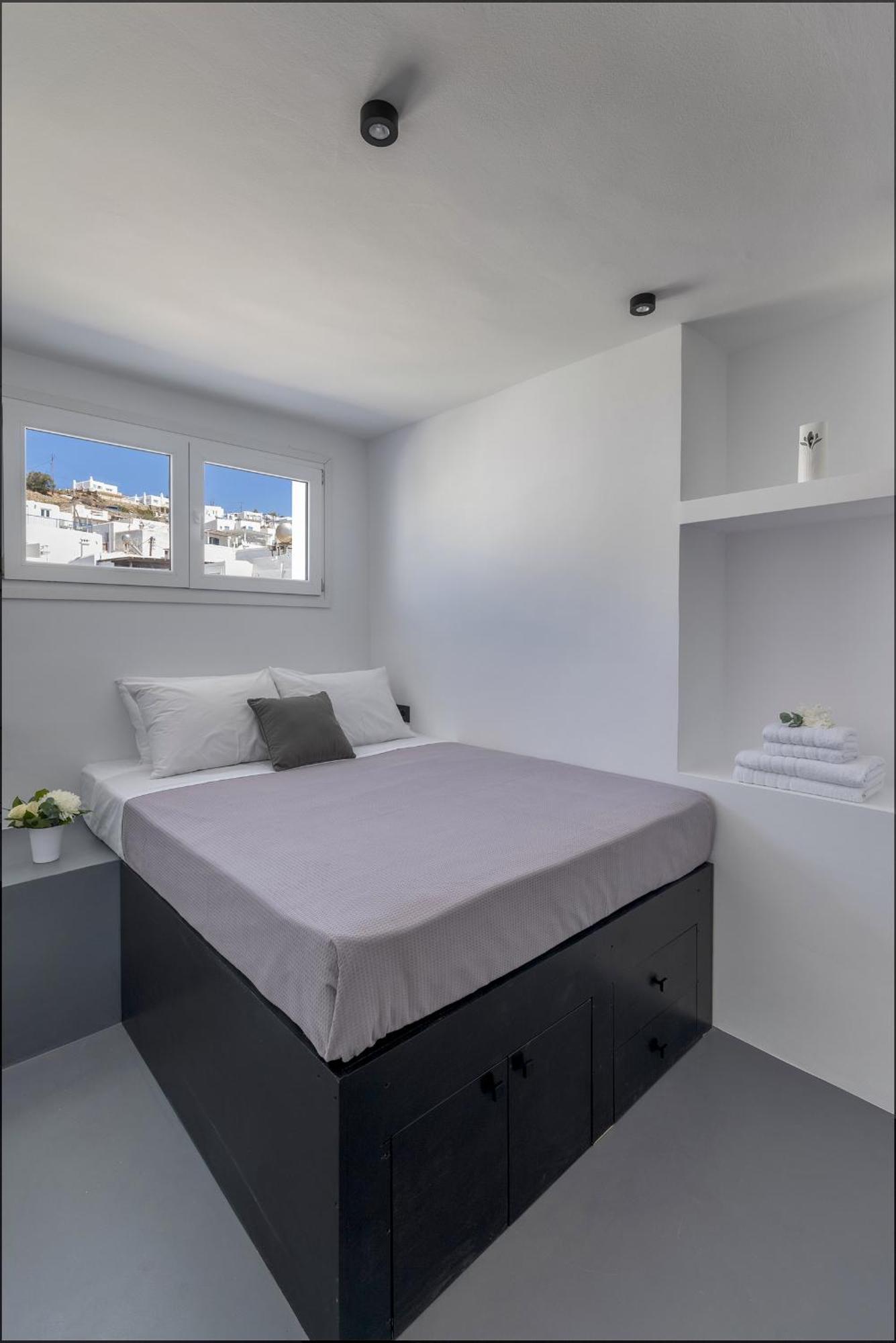 Apartamento Alexandros Suites, Mykonos Town, With Shared Rooftop Terrace